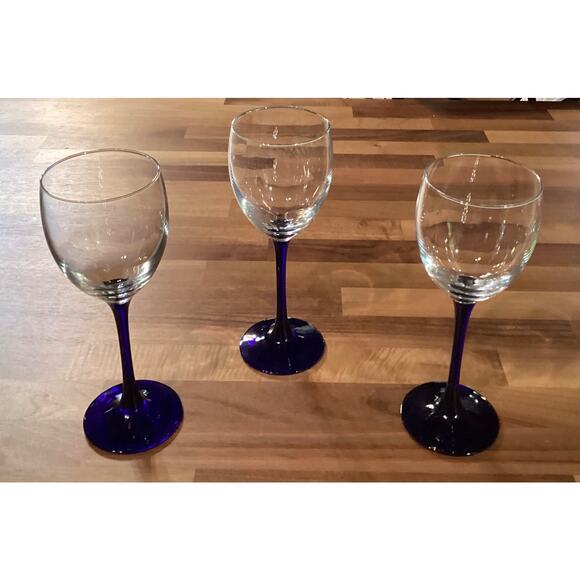 Luminarc France Cobalt Blue Stem Crystal Wine Glasses Goblets 7.75" Set of 3 - Picture 1 of 13